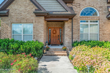 12025 Poplar Meadow Ln, Knoxville, TN 37932