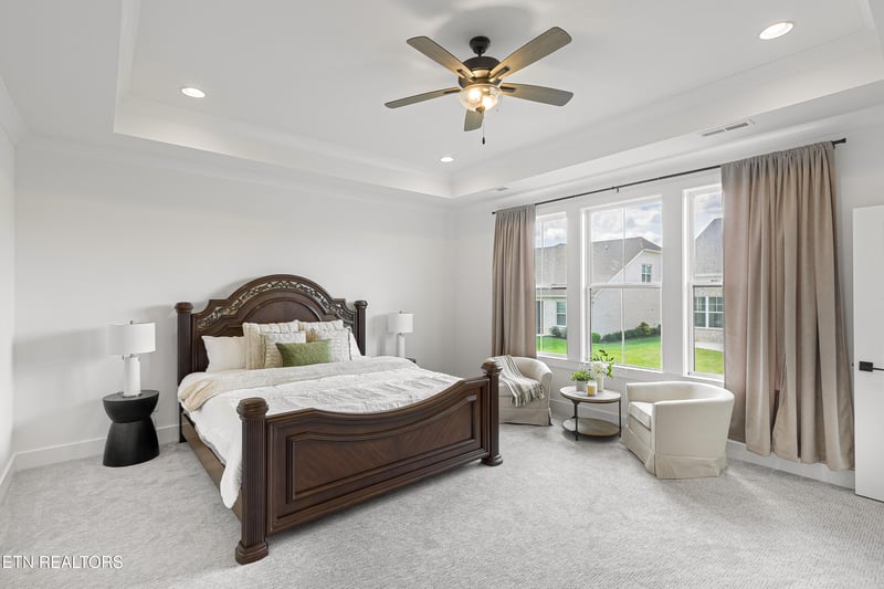 12027 Deer Crossing Dr, Knoxville, TN 37932