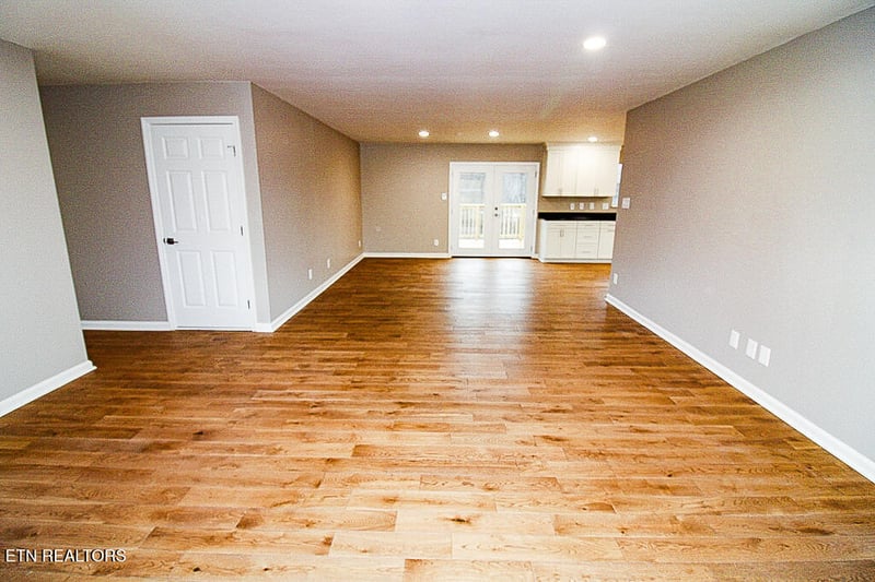 1203 Clendenen Rd, Maryville, TN 37801