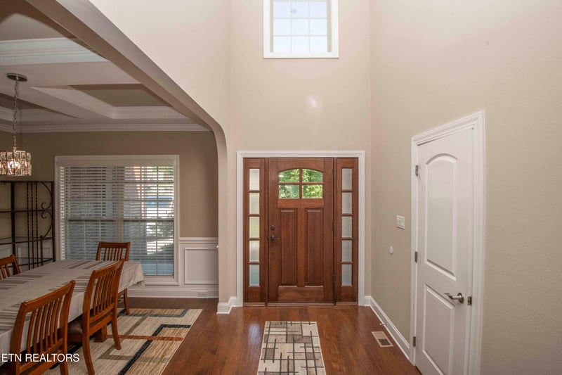12032 Poplar Meadow Ln, Knoxville, TN 37932