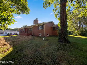 1204 Britton Dr, Knoxville, TN 37912