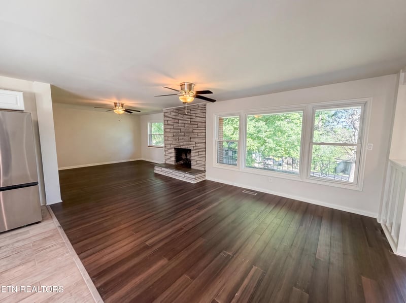 1204 Britton Dr, Knoxville, TN 37912