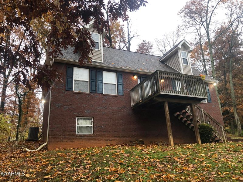 1204 N Fairmont Ave, Morristown, TN 37814