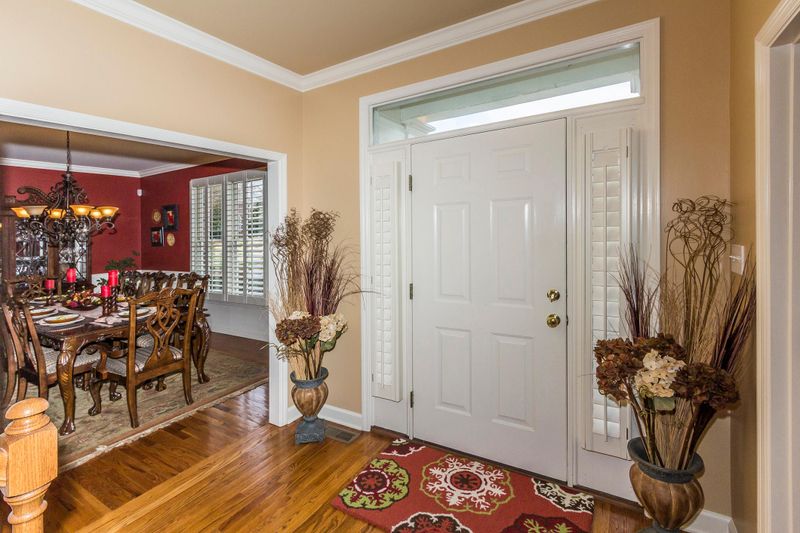 12048 Willingham Dr, Knoxville, TN 37922