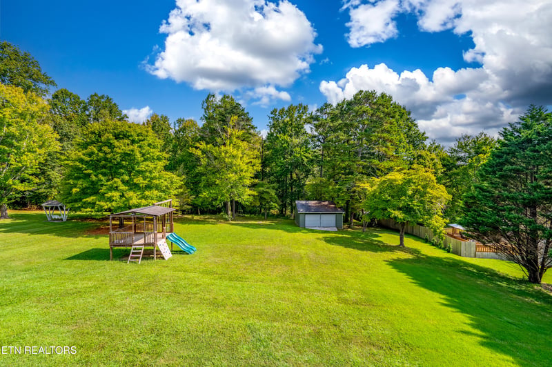 1205 Hoss Rd, Powell, TN 37849