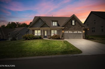 12051 Boyd Chase Blvd, Farragut, TN 37934