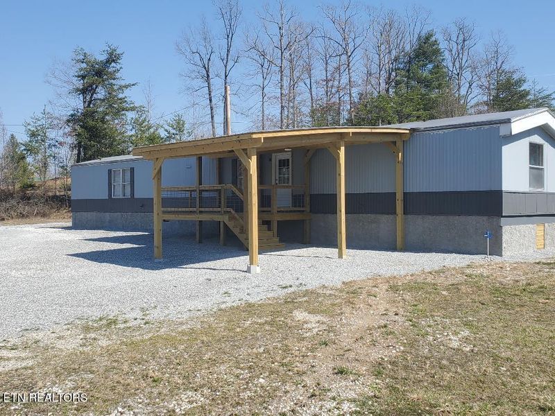 1206 Clay Boyatt Rd, Oneida, TN 37841