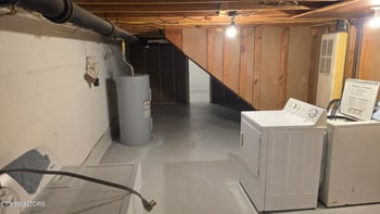 1206 Peachtree St, Sweetwater, TN 37874