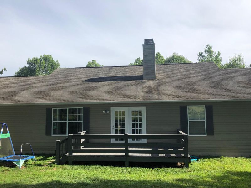 1207 War Eagle Dr, Crossville, TN 38572
