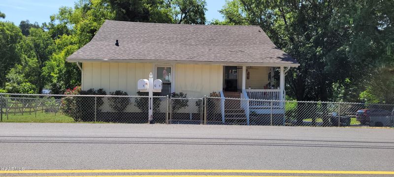1208 E Harper Ave, Maryville, TN 37804