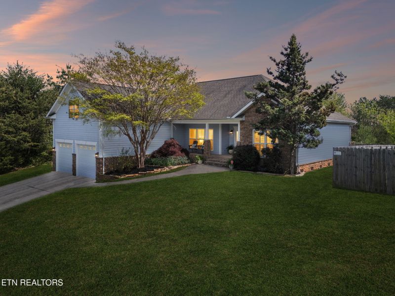 1208 Fox Ridge Dr, Powell, TN 37849