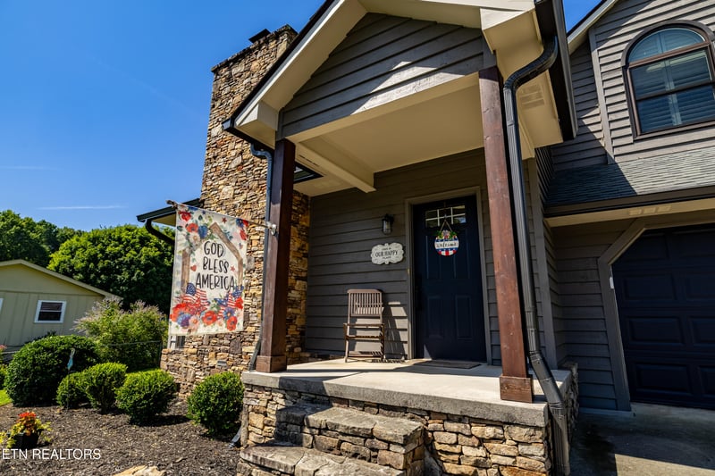 1208 Hoss Rd, Powell, TN 37849