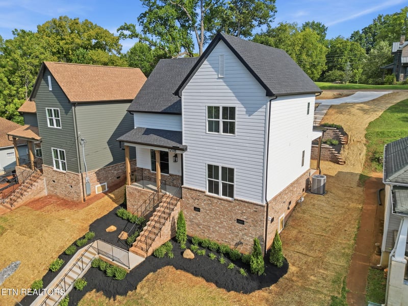 1208 Valley Ave, Knoxville, TN 37920