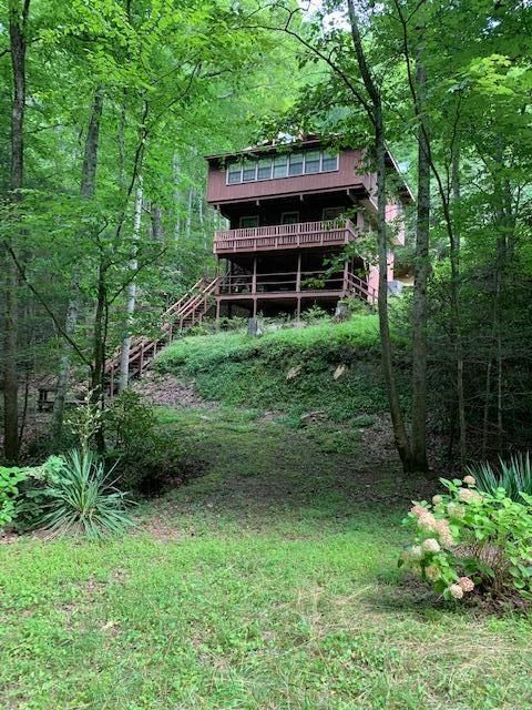 1209 Alpine Dr, Sevierville, TN 37876