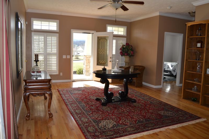 1209 Eagle Eye Rd, Sevierville, TN 37876