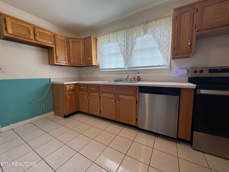 1209 Morgan St, Athens, TN 37303