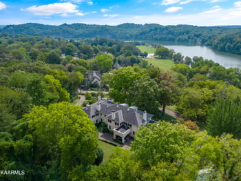 1209 Scenic Dr, Knoxville, TN 37919