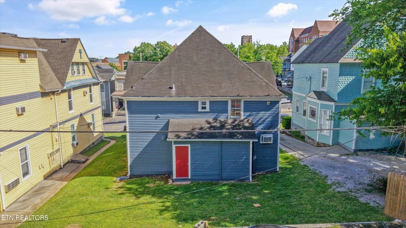 1209 W Clinch Ave, Knoxville, TN 37916