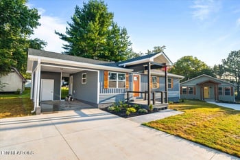 121 Azalea Ln #3, Jacksboro, TN 37757