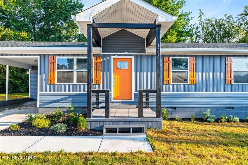 121 Azalea Ln #3, Jacksboro, TN 37757