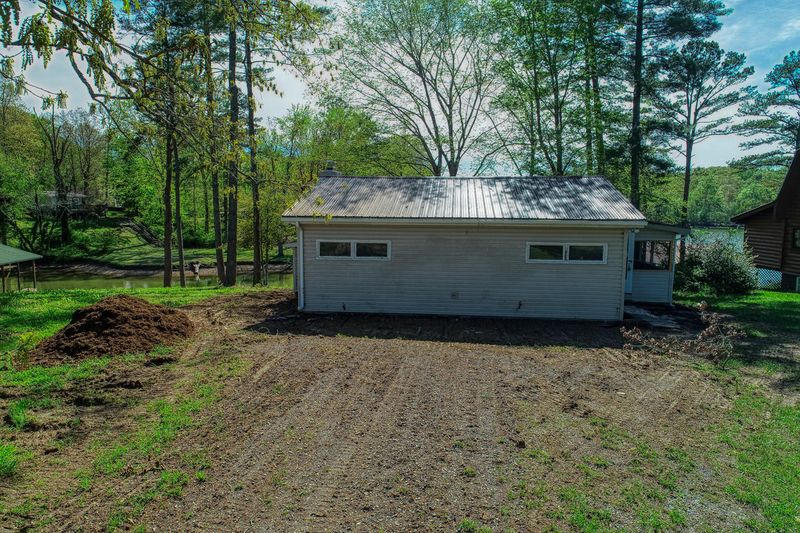 121 Brown Rd, Ten Mile, TN 37880