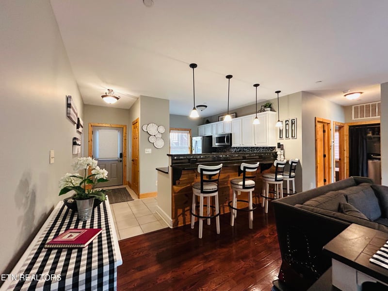 121 Evergreen Cir #301, Caryville, TN 37714