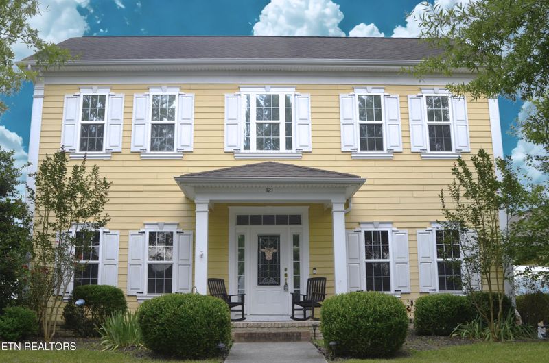 121 Fallberry St, Oak Ridge, TN 37830