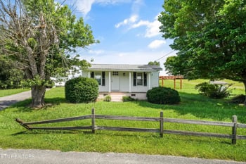 121 Green Rd, Philadelphia, TN 37846
