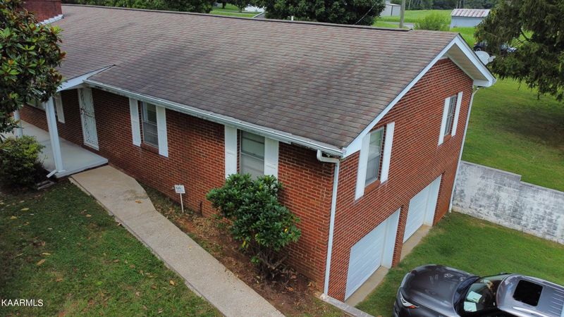 121 Harrison Ln, Seymour, TN 37865