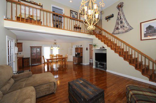 121 Henderson Dr, Madisonville, TN 37354