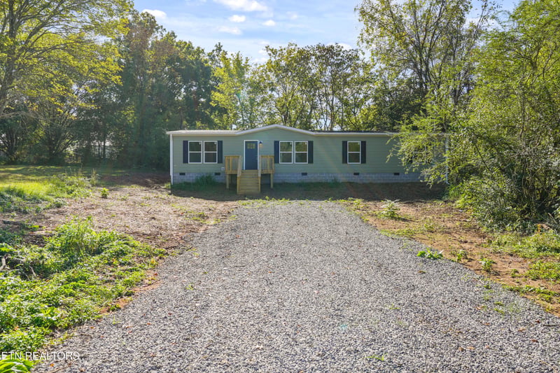 121 Houston Ave, Oak Ridge, TN 37830