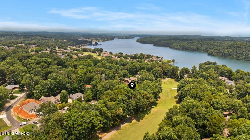121 Inata Cir, Loudon, TN 37774