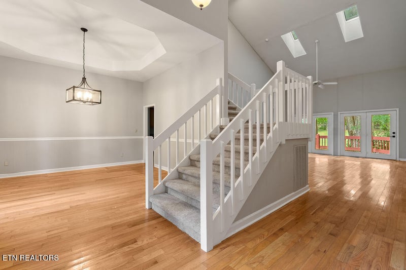 121 Inata Cir, Loudon, TN 37774