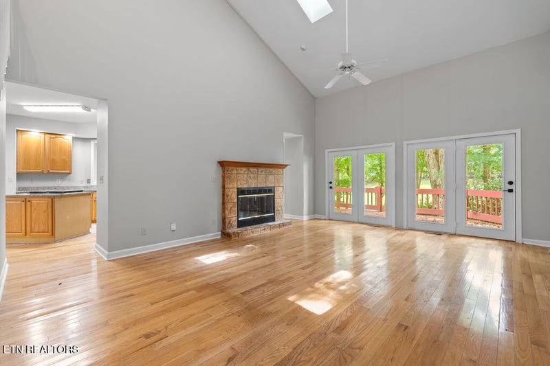 121 Inata Cir, Loudon, TN 37774