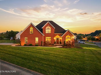 121 Ivy Mill Ct, Knoxville, TN 37924