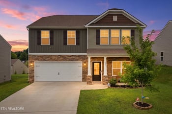 121 Kaley Ln, Lenoir City, TN 37771