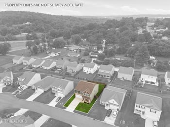 121 Kaley Ln, Lenoir City, TN 37771