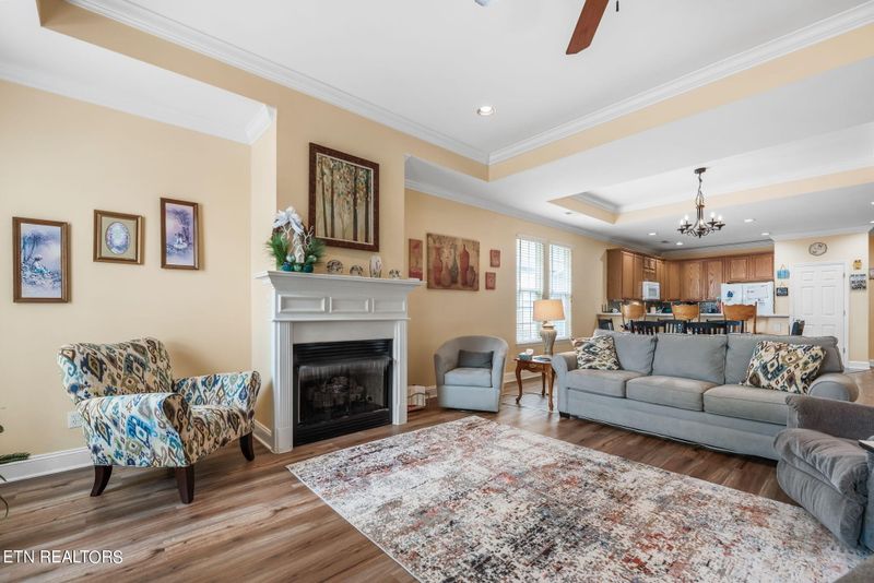 121 Liberty Ct, Oak Ridge, TN 37830
