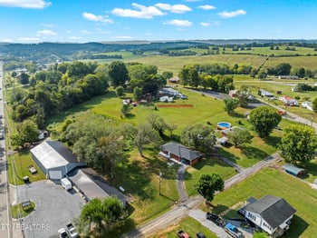 121 Mcfadden, Whitesburg, TN 37891