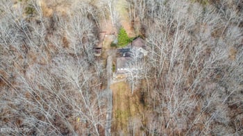 121 Old State Cir, Powell, TN 37849