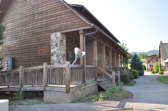 121 Painted Trillium Way, Townsend, TN 37882