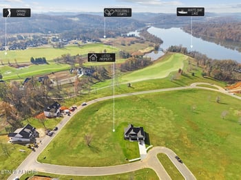 121 Purple Iris Pl, Loudon, TN 37774