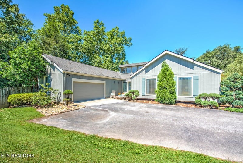 121 Spencer Ln, Rockwood, TN 37854