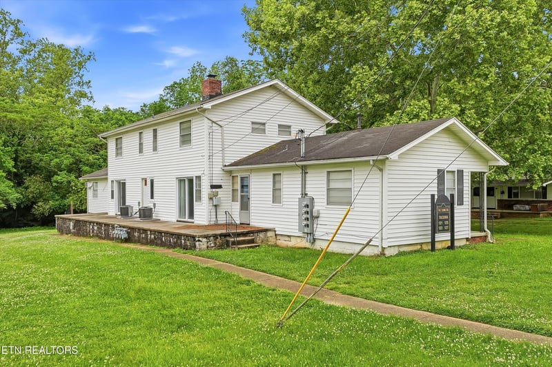 121 Tacoma Rd #121 - 127, Oak Ridge, TN 37830