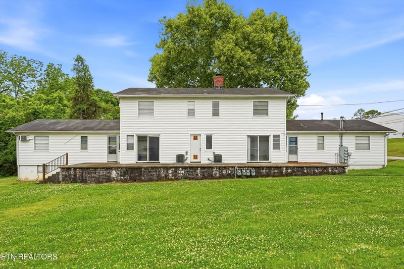 121 Tacoma Rd #121 - 127, Oak Ridge, TN 37830