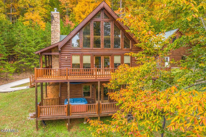 121 Timber Ridge Rd, Sharps Chapel, TN 37866