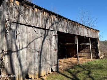 1210 Dupont Rd, Seymour, TN 37865
