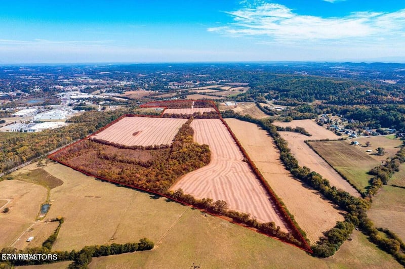 1210 New Highway 68, Sweetwater, TN 37874