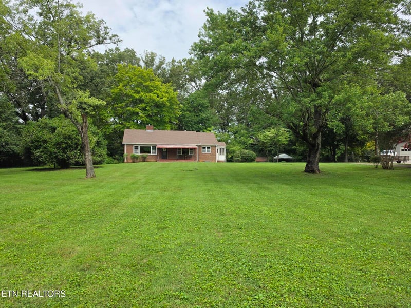 1211 Craig Rd, Knoxville, TN 37919