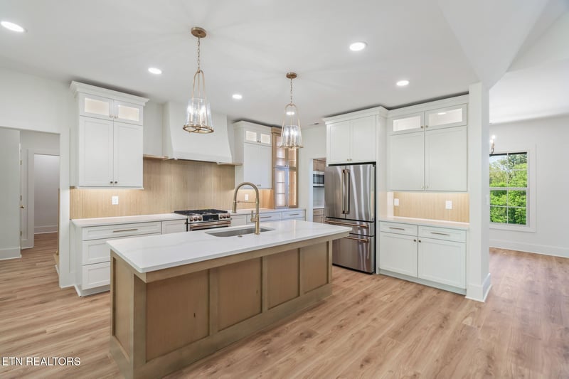 1211 Herbert Dr, Greenback, TN 37742